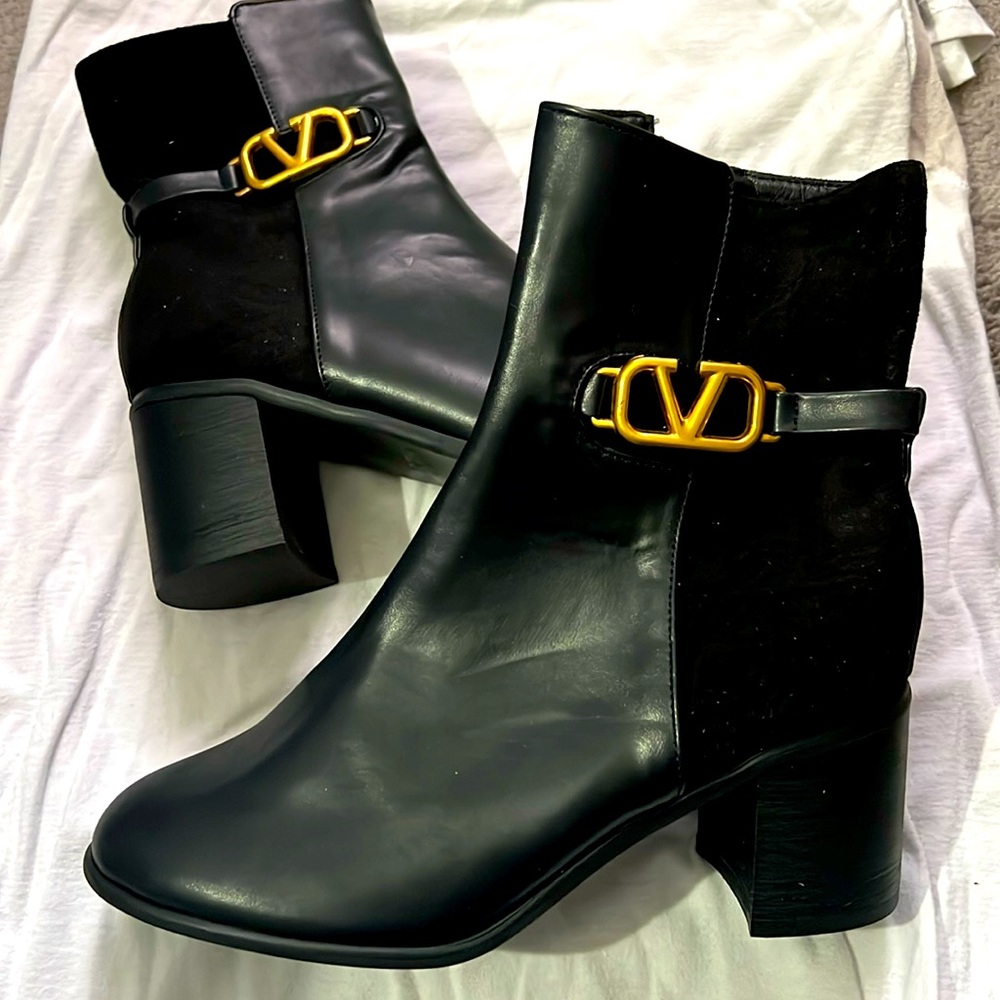Black Valentino Ankle Boots size 39 (7/7.5us)